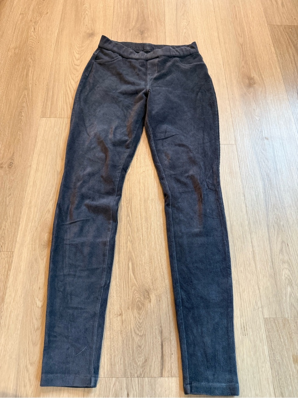 Simply Vera Classic Gray Skinny Pull-On leggings adult small